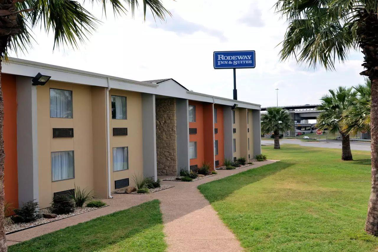 Scottish Inns Austin Downtown Exterior photo